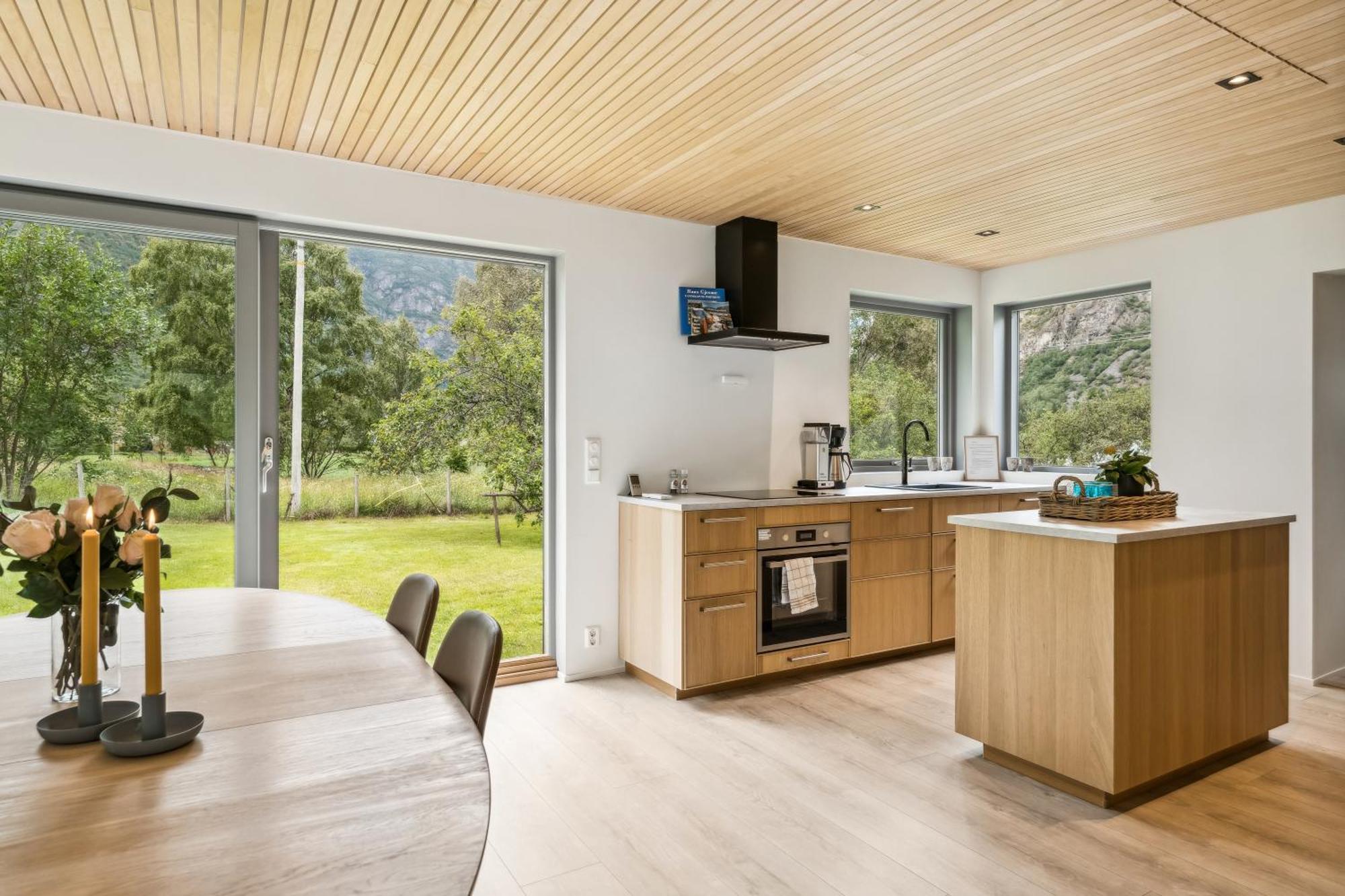 Jordeplegarden Holiday Home - Part Of A Farm - Two Buildings - Close To Flam Lærdalsøyri エクステリア 写真