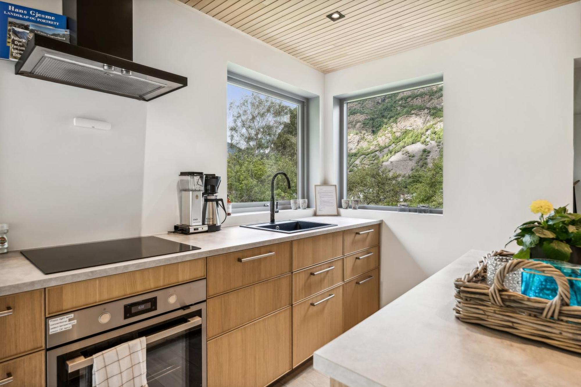 Jordeplegarden Holiday Home - Part Of A Farm - Two Buildings - Close To Flam Lærdalsøyri エクステリア 写真